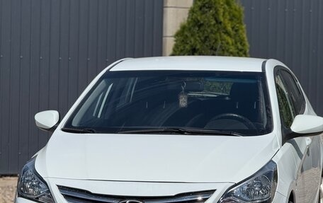 Hyundai Solaris II рестайлинг, 2014 год, 980 000 рублей, 1 фотография