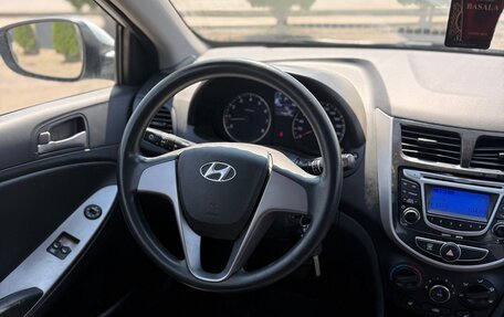 Hyundai Solaris II рестайлинг, 2014 год, 980 000 рублей, 3 фотография