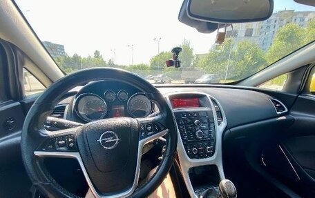 Opel Astra J, 2012 год, 670 000 рублей, 14 фотография