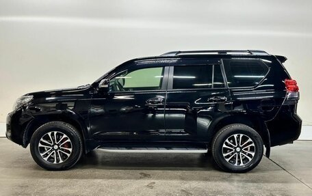 Toyota Land Cruiser Prado 150 рестайлинг 2, 2013 год, 2 555 000 рублей, 3 фотография