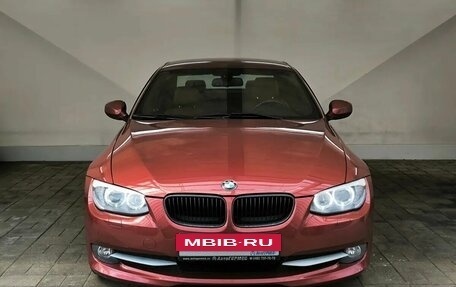 BMW 3 серия, 2011 год, 1 950 000 рублей, 2 фотография