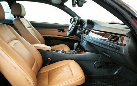BMW 3 серия, 2011 год, 1 950 000 рублей, 18 фотография