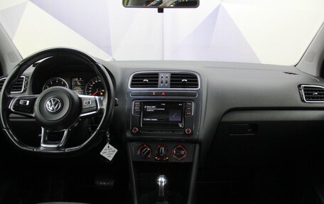 Volkswagen Polo VI (EU Market), 2011 год, 759 000 рублей, 10 фотография
