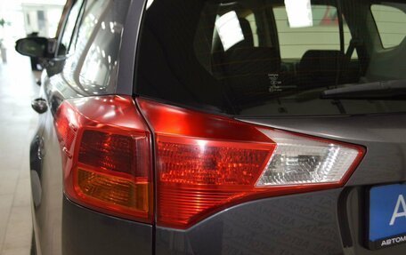 Toyota RAV4, 2013 год, 1 797 000 рублей, 18 фотография
