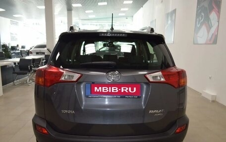 Toyota RAV4, 2013 год, 1 797 000 рублей, 10 фотография