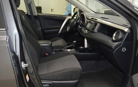Toyota RAV4, 2013 год, 1 797 000 рублей, 25 фотография