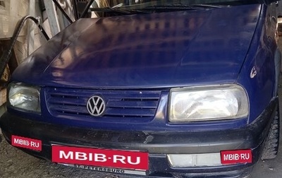Volkswagen Vento, 1992 год, 157 000 рублей, 1 фотография