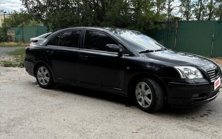 Toyota Avensis III рестайлинг, 2004 год, 630 000 рублей, 4 фотография