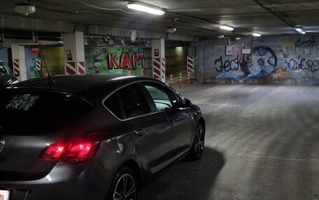 Opel Astra J, 2011 год, 740 000 рублей, 8 фотография