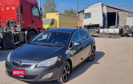 Opel Astra J, 2011 год, 740 000 рублей, 14 фотография