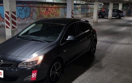 Opel Astra J, 2011 год, 740 000 рублей, 23 фотография