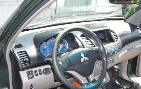 Mitsubishi L200 IV рестайлинг, 2008 год, 1 180 000 рублей, 16 фотография