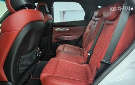 Genesis GV70, 2021 год, 3 720 000 рублей, 12 фотография