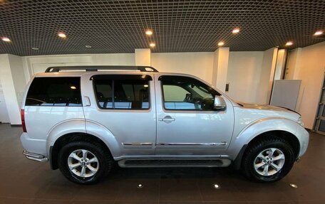 Nissan Pathfinder, 2012 год, 1 249 000 рублей, 2 фотография