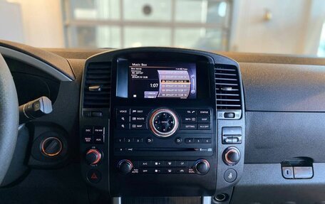 Nissan Pathfinder, 2012 год, 1 249 000 рублей, 13 фотография