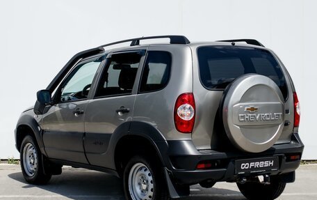 Chevrolet Niva I рестайлинг, 2020 год, 849 000 рублей, 2 фотография