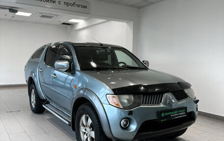 Mitsubishi L200 IV рестайлинг, 2008 год, 855 000 рублей, 3 фотография