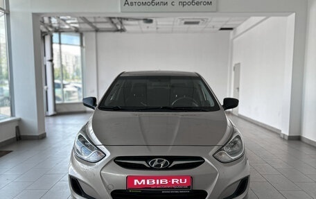 Hyundai Solaris II рестайлинг, 2013 год, 655 000 рублей, 2 фотография