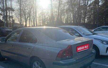 Volvo S60 III, 2003 год, 700 000 рублей, 5 фотография