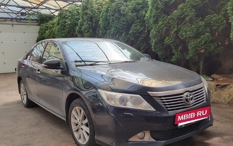 Toyota Camry, 2012 год, 1 650 000 рублей, 2 фотография