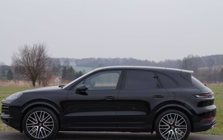 Porsche Cayenne III, 2023 год, 25 000 000 рублей, 8 фотография
