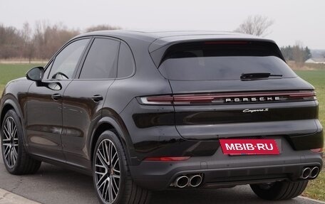 Porsche Cayenne III, 2023 год, 25 000 000 рублей, 9 фотография