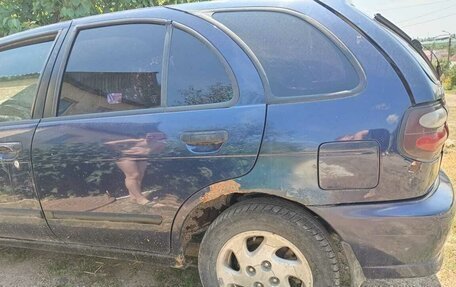Nissan Almera, 1999 год, 100 000 рублей, 11 фотография