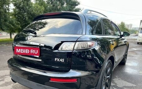 Infiniti FX I, 2005 год, 925 000 рублей, 2 фотография