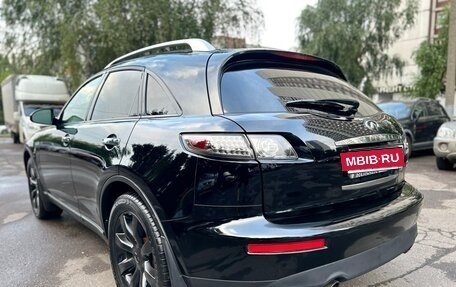 Infiniti FX I, 2005 год, 925 000 рублей, 3 фотография