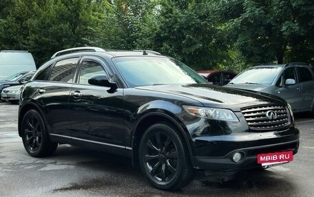 Infiniti FX I, 2005 год, 925 000 рублей, 15 фотография