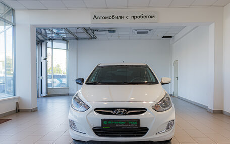 Hyundai Solaris II рестайлинг, 2011 год, 642 000 рублей, 2 фотография