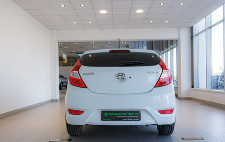 Hyundai Solaris II рестайлинг, 2011 год, 642 000 рублей, 8 фотография