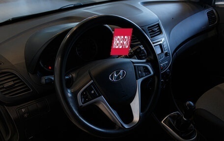 Hyundai Solaris II рестайлинг, 2011 год, 642 000 рублей, 12 фотография