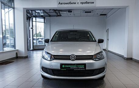 Volkswagen Polo VI (EU Market), 2011 год, 662 000 рублей, 2 фотография