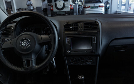 Volkswagen Polo VI (EU Market), 2011 год, 662 000 рублей, 13 фотография