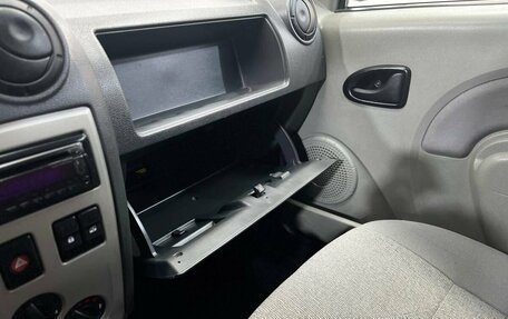 Renault Logan I, 2009 год, 295 000 рублей, 29 фотография