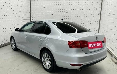 Volkswagen Jetta VI, 2013 год, 1 010 000 рублей, 5 фотография
