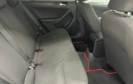 Volkswagen Jetta VI, 2013 год, 1 010 000 рублей, 11 фотография