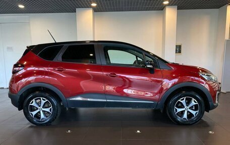 Renault Kaptur I рестайлинг, 2020 год, 1 770 000 рублей, 2 фотография