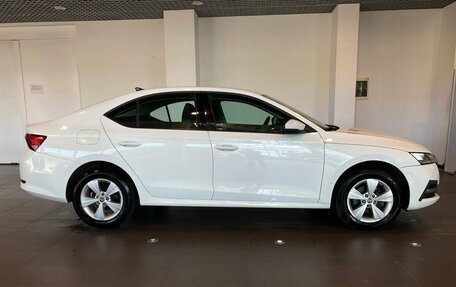 Skoda Octavia IV, 2021 год, 1 850 000 рублей, 2 фотография