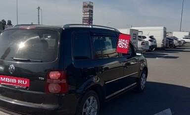 Volkswagen Touran III, 2007 год, 850 000 рублей, 2 фотография