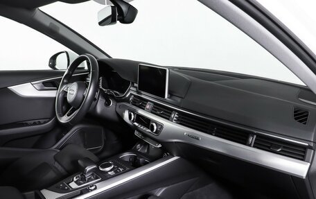 Audi A4, 2018 год, 2 690 000 рублей, 11 фотография