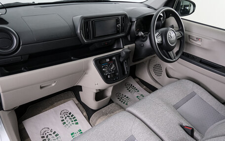 Toyota Passo III, 2018 год, 949 000 рублей, 11 фотография