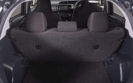 Toyota Vitz, 2019 год, 1 239 000 рублей, 20 фотография