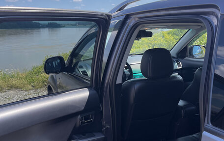 Mitsubishi Outlander III рестайлинг 3, 2008 год, 1 400 000 рублей, 10 фотография