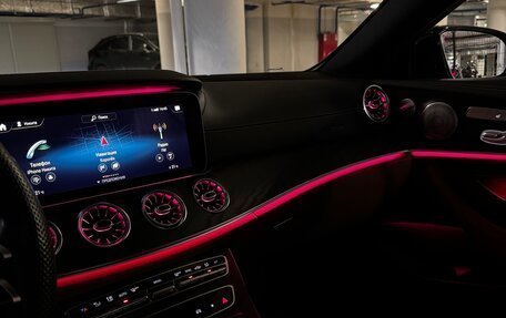 Mercedes-Benz E-Класс, 2020 год, 8 000 000 рублей, 27 фотография