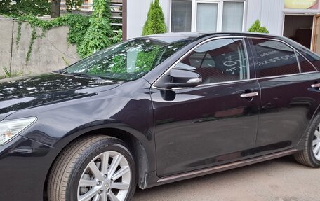 Toyota Camry, 2013 год, 1 850 000 рублей, 2 фотография