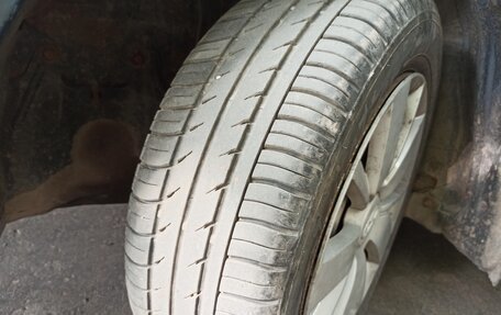 Mitsubishi Carisma I, 1998 год, 150 000 рублей, 21 фотография