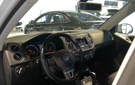 Volkswagen Tiguan I, 2015 год, 1 780 000 рублей, 18 фотография