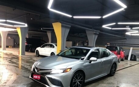 Toyota Camry, 2021 год, 2 850 000 рублей, 1 фотография